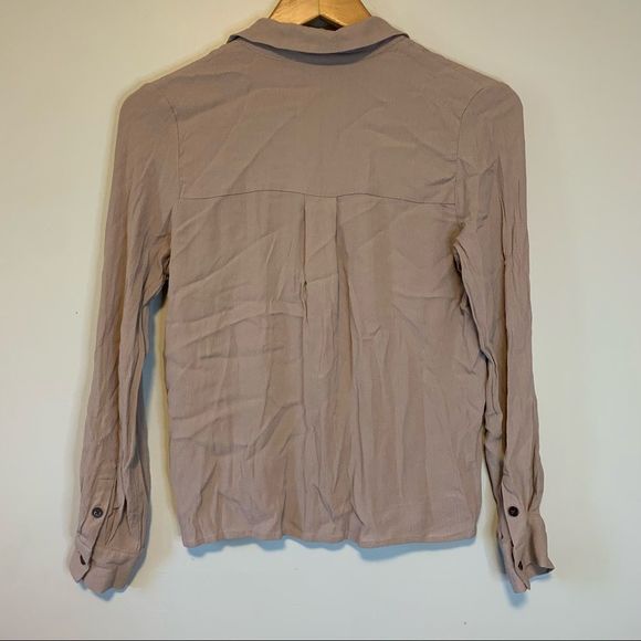 Frank and oak button front top size small taupe color. - Picture 7 of 7